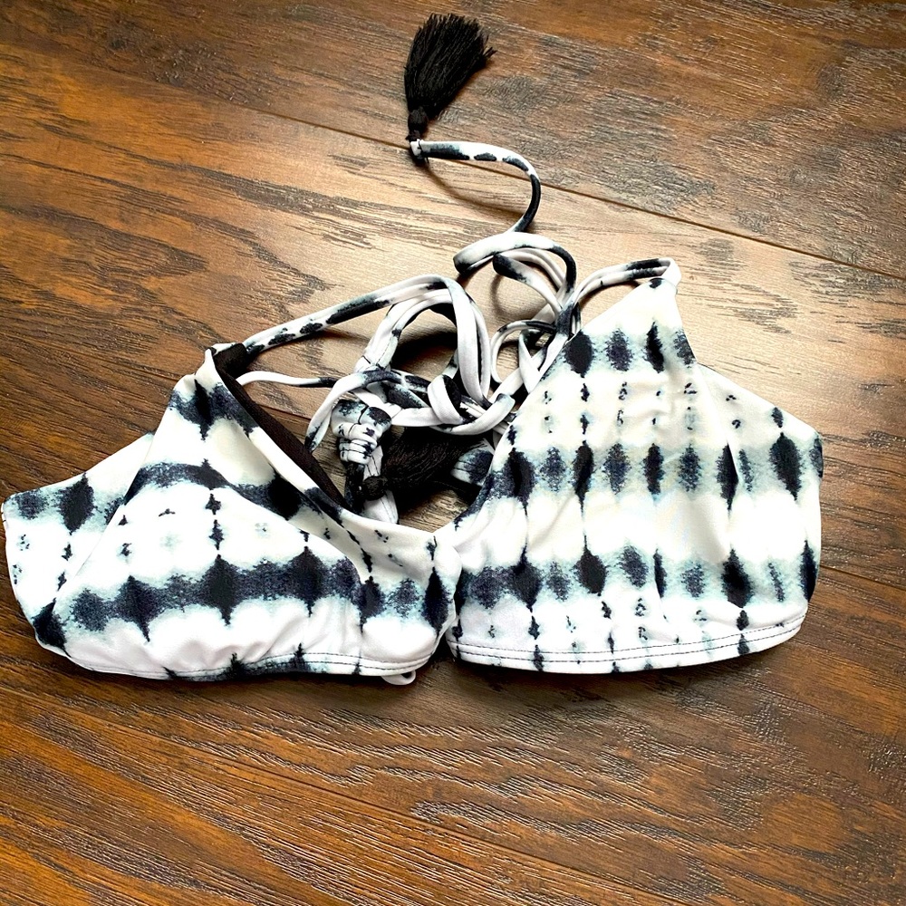 Swimsuit top